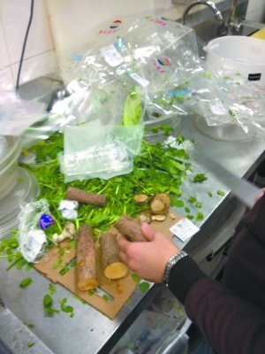 ���ݸ߶˳�����ˮ����ƴ���� Խ��Խ����